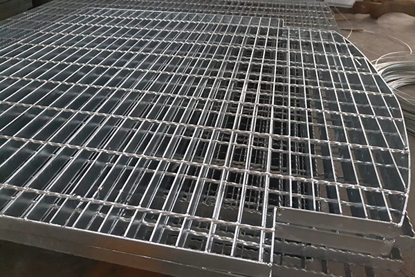 异形钢格板定制